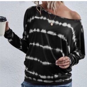 SUNDRY Tie Dye Bateau Neck Sweatshirt Black White Heartbeat Tie Dye Lines